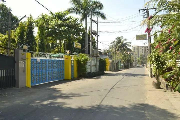 San Yar Shwe Pyi Hotel Yangon Extérieur photo