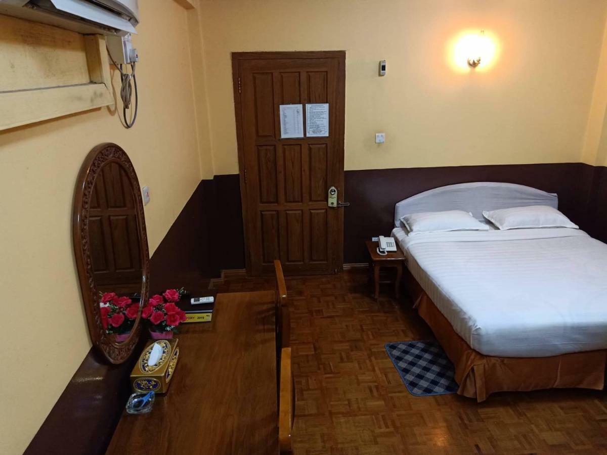 San Yar Shwe Pyi Hotel Yangon Extérieur photo