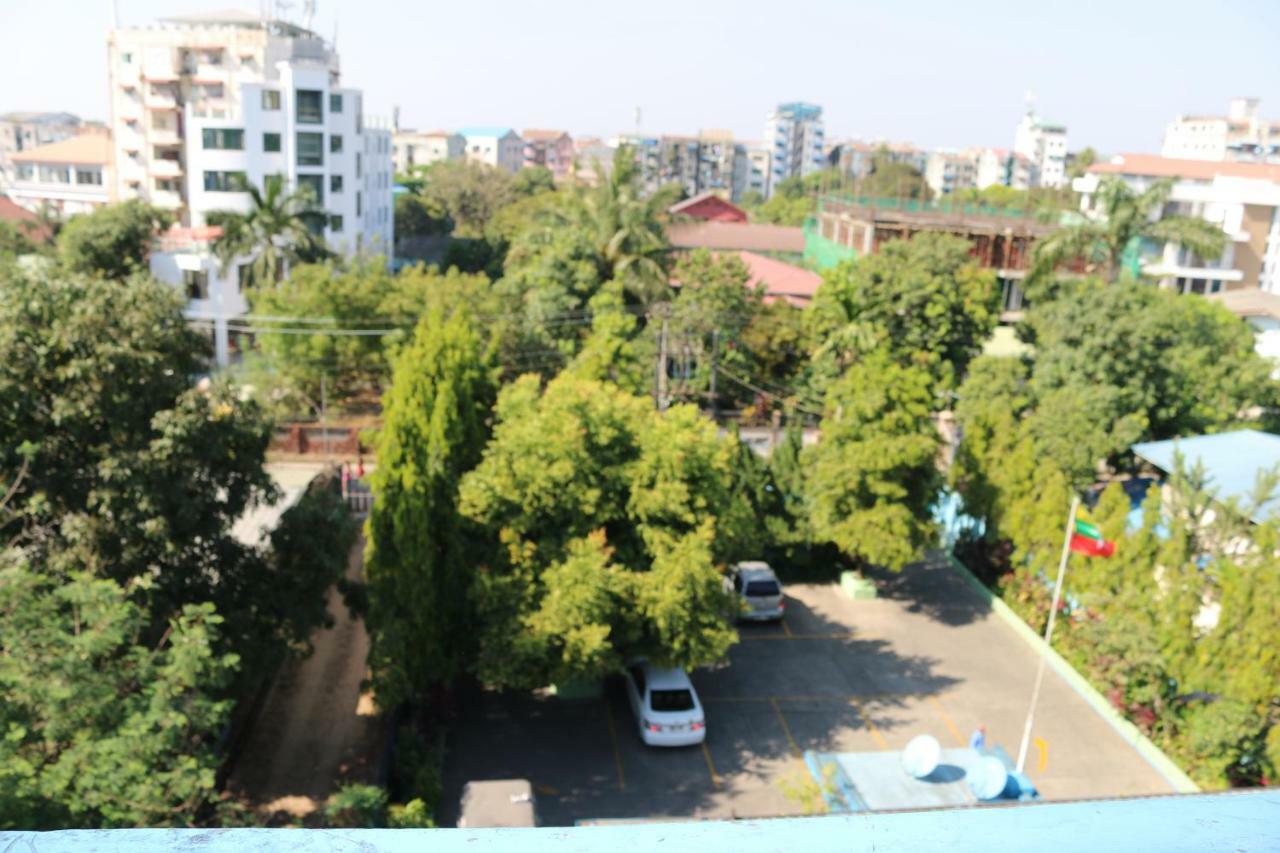 San Yar Shwe Pyi Hotel Yangon Extérieur photo